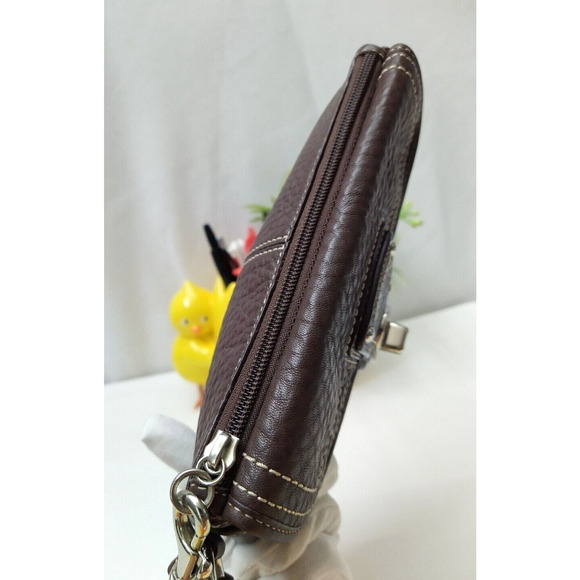 Coach Legacy Brown Pebbled Leather Turnlock Zipper Closure Wristlet -Coin Wallet - Picture 4 of 12